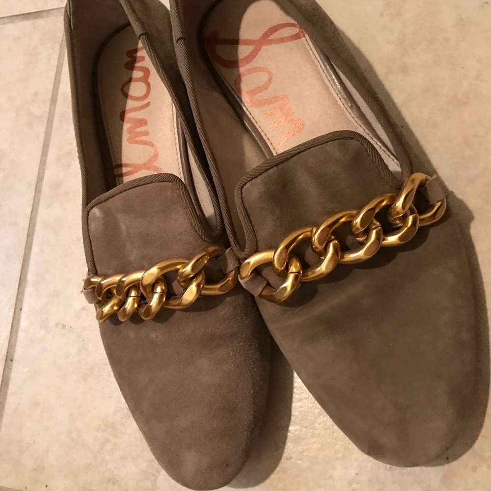 SAM EDELMAN leather loafer with gold chains